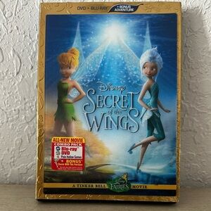 Disney Secret of the Wings Blu-ray with Tinker Bell and Periwinkle